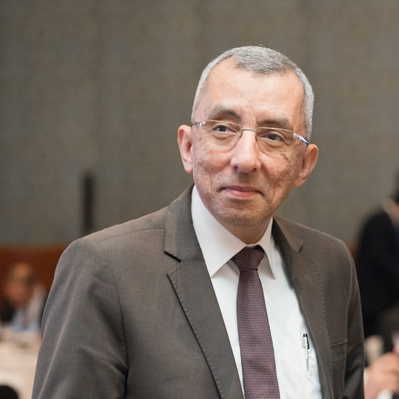 Dr. Aladdin Awad